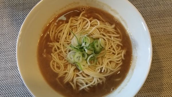 「かけそば（鯛煮干）」@煮干乱舞 越谷店の写真