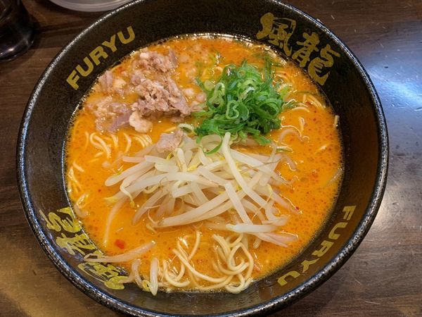 「辛味噌とんこつラーメン（無料替玉1玉）」@博多風龍 秋葉原昭和通り店の写真