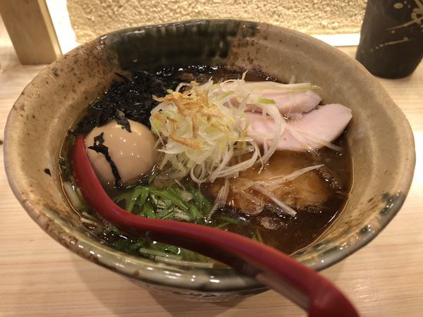 「得特製焼きあご塩らー麺」@焼きあご塩らー麺 たかはし 渋谷店の写真