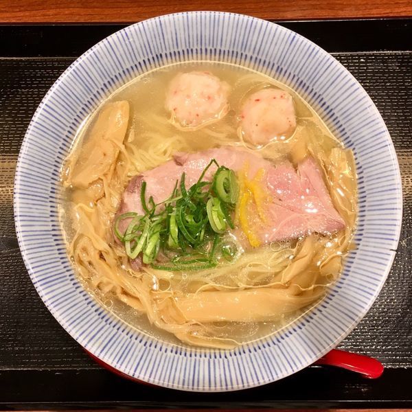「紅ズワイの塩らぁめん 880円」@鯛塩そば 灯花 ラゾーナ川崎プラザ店の写真