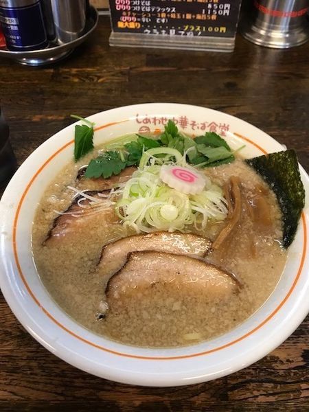 「背脂中華そば 850円 + チャーシュー 200円」@しあわせ中華そば食堂 にこりの写真