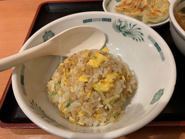 「ラ・餃・チャ（半ラーメン＋半チャーハン＋餃子3個）セット」@日高屋 新橋駅前店の写真