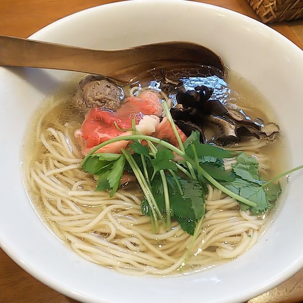 「【年末コラボ限定】黒舞茸と神戸牛の出汁SOBA」@麺屋 Hulu-luの写真
