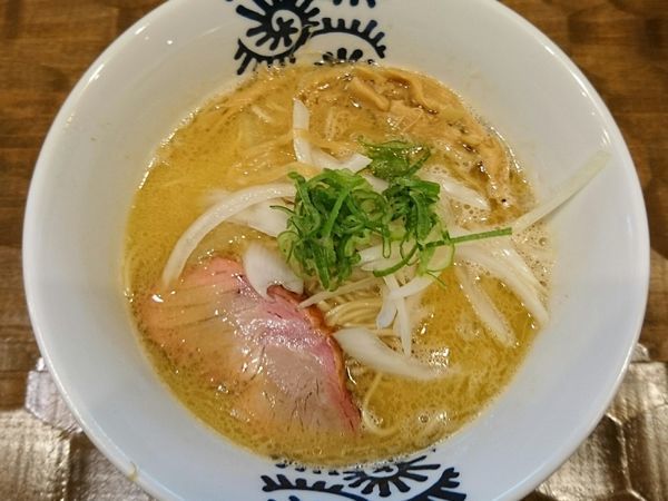 「濃い中華そば」@特級中華蕎麦 洋介の写真