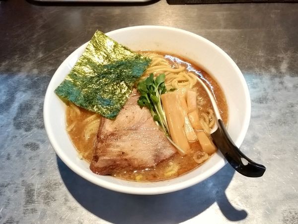 「やまらぁ」@麺 やまらぁの写真