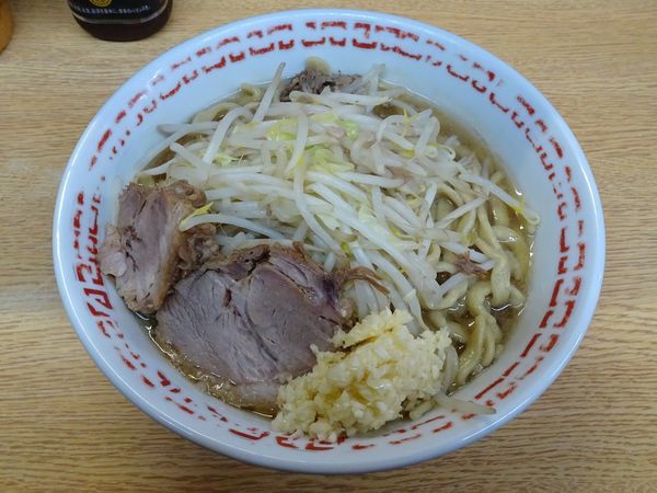 「小（750円）ニンニク」@ラーメン二郎 環七新新代田店の写真
