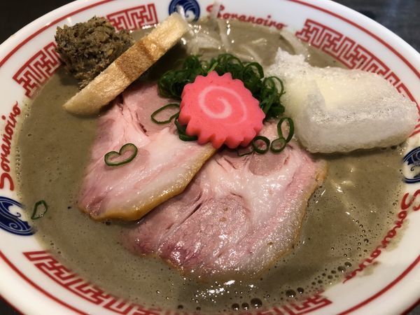 「[限定] 超濃厚 プレミアム煮干しラーメン」@ソラノイロ ARTISAN NOODLESの写真