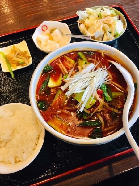 「マーラー牛肉麺 700円」@三巴湯火鍋 錦糸町本店の写真