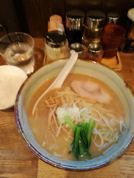 「味噌ラーメン」@ラーメン食堂 粋な一生の写真