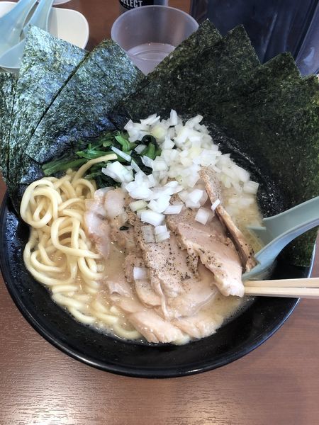 「チャーシュー麺 海苔増し」@横濱家系ラーメン 誠家 幸手店の写真