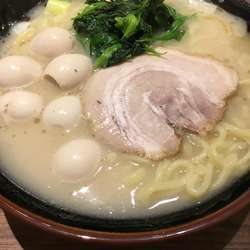 塩ラーメン【トッピングパスポートでうずら増し】