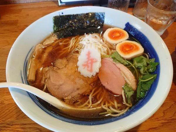 「【正月限定】寿醤油の中華そば700円＋他いろいろ」@麺屋 鶏口の写真