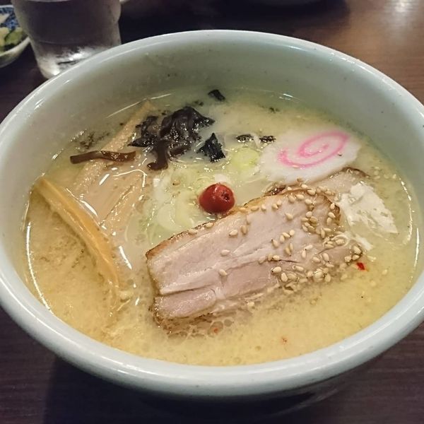 「しおらーめん」@らーめん 山頭火 越谷イオンレイクタウン店の写真