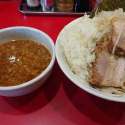 つけめん 中 ニンニク タマネギ