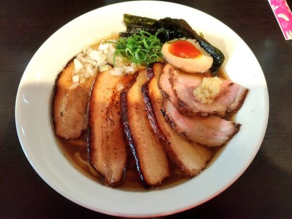 「きまぐれ限定 炙り肉そば 煮干生姜醤油」@麺屋 シロサキの写真