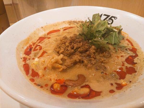 「しびれ有汁有担タン麺」@175°DENO担担麺 TOKYOの写真