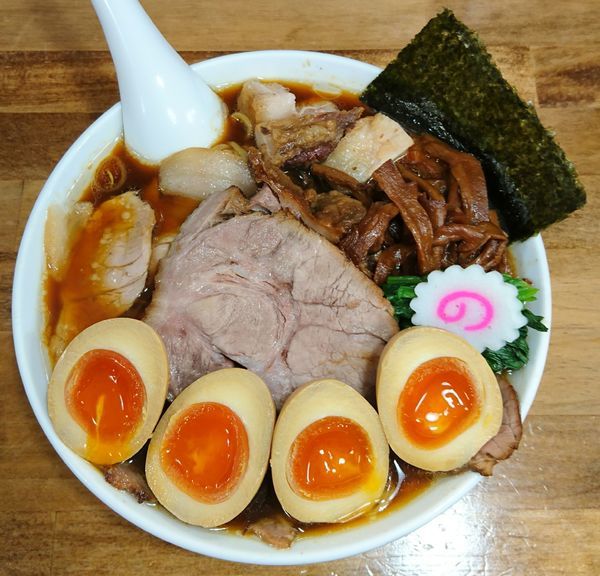 「しょうゆチャーシューメン＋味玉」@オランダ軒の写真