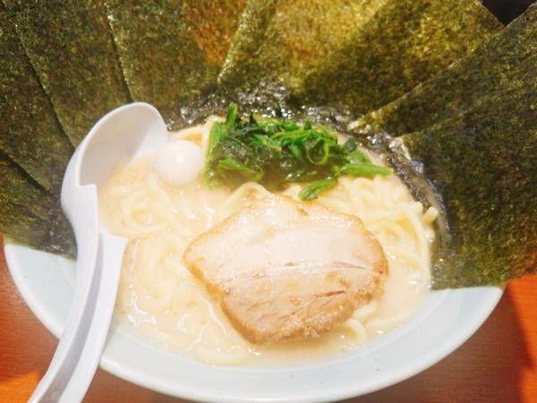 「ラーメン」@横浜家系ラーメン 新宿小滝橋 魂心家の写真