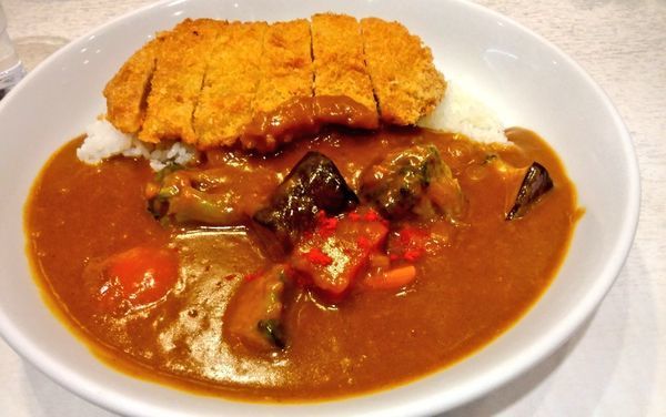 「野菜カレー＋カツ」@カレーハウスリオ 相鉄ジョイナス店の写真