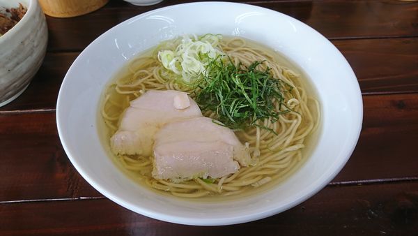 「台湾素湯麺」@餃子の並商 都賀店の写真
