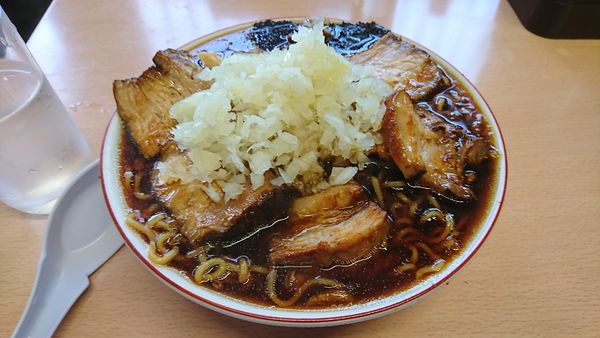 「チャーシュー やくみ」@梅乃家の写真