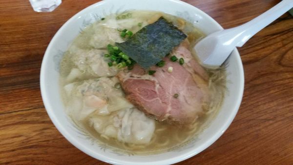 「塩雲呑麺 ￥1050-」@伊達屋の写真