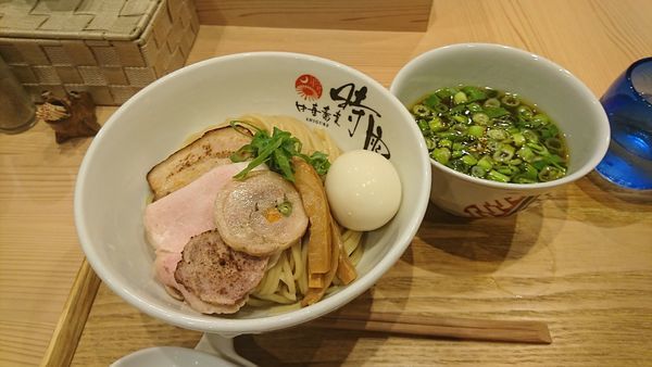 「ホロホロ南蛮キジつけ蕎麦 特製」@中華蕎麦 時雨の写真