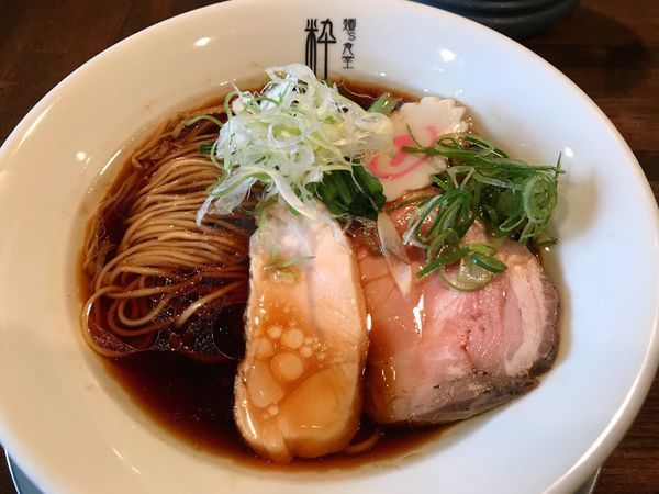 「丸鶏醤油らぁ麺  880円」@麺’S食堂 粋蓮の写真