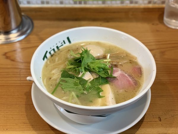 「特製イロドリラーメン」@ラーメン イロドリの写真