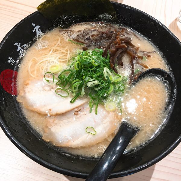「ラーメン」@博多禿鷹の写真