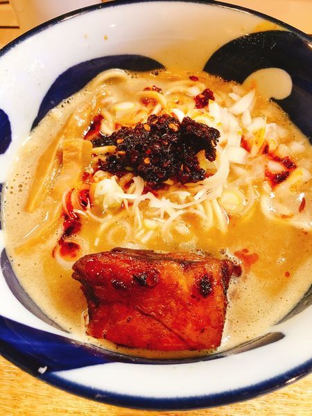 「濃厚辛ラーメン」@つけめん らーめん ブータンの写真