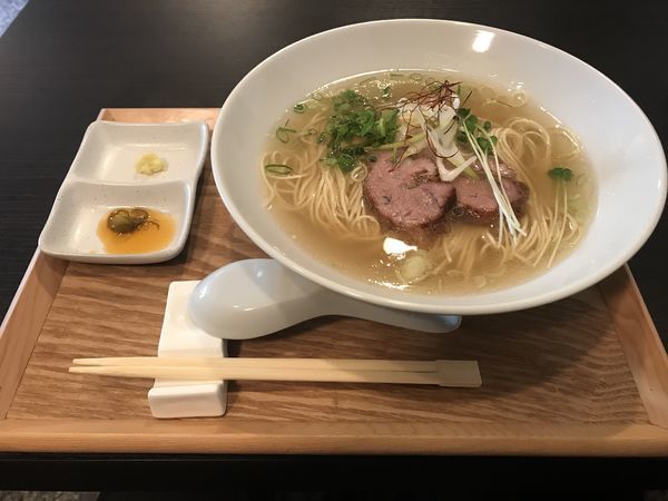 「拉麺」@豚骨清湯・自家製麺 かつらの写真