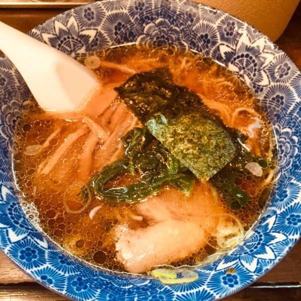 「らーめん350円」@肉厚わんたん麺と手作り焼売 ら麺亭 浅草支店の写真