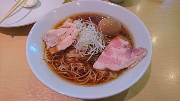 「かけそば 豚&鶏コンフィ 味玉」@らーめん芝浜の写真