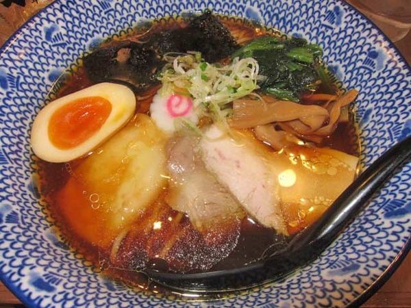 「開運らーめん　820円」@麺処直久 新橋店の写真