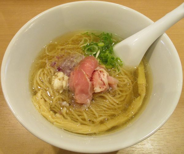 「らぁ麺　800円」@らぁ麺 鳳仙花の写真