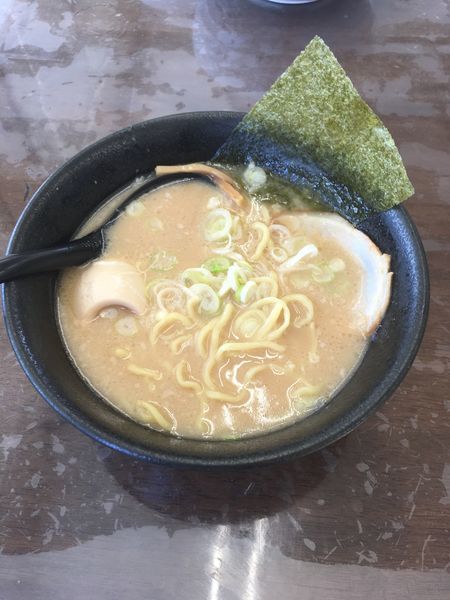 「醤油ラーメン」@関東風とんこつらーめん 五衛門 谷田部店の写真