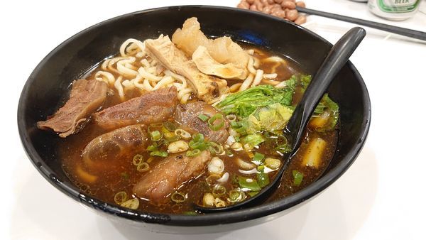 「牛肉麺」@玖伍牛肉麺の写真