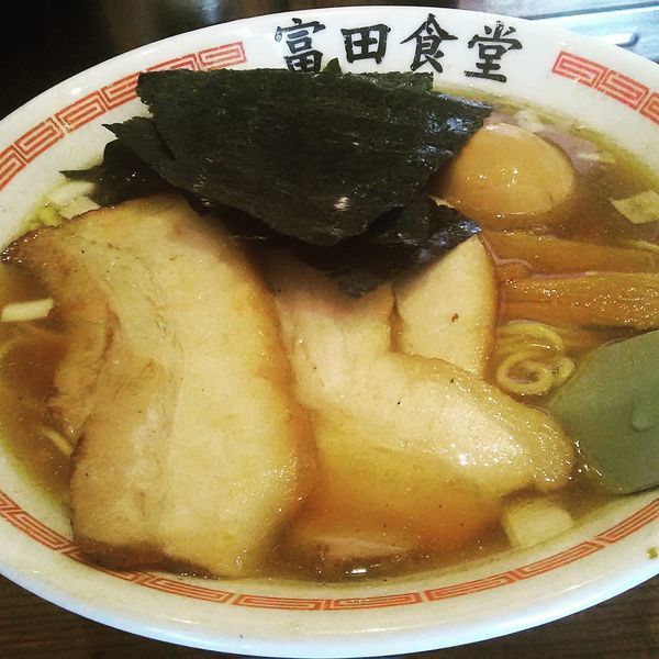 「特製中華そば」@松戸中華そば 富田食堂の写真