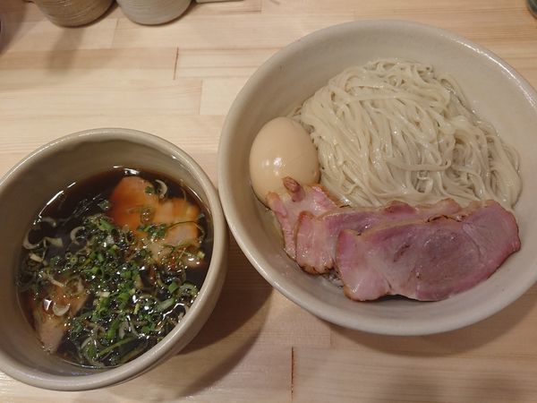 「特製鰹昆布出汁醤油つけ麺」@迂直の写真