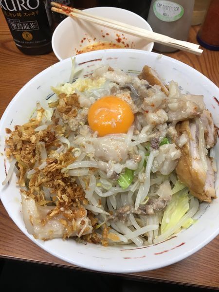 「汁なし  玉子  ニンニク多め  ➕  アブラ」@ラーメン二郎 亀戸店の写真