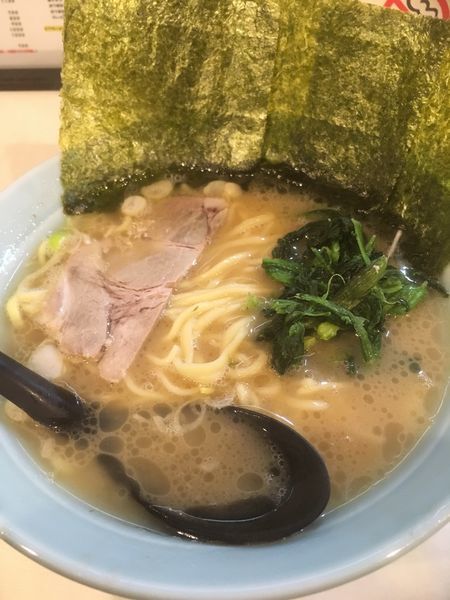 「ラーメン」@横浜家系ラーメン 府中家の写真