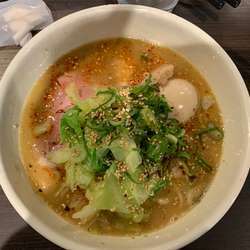 特製担々麺
