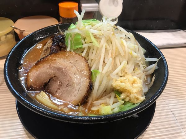 「二郎系＋大盛り」@ラーメン ポール亭の写真