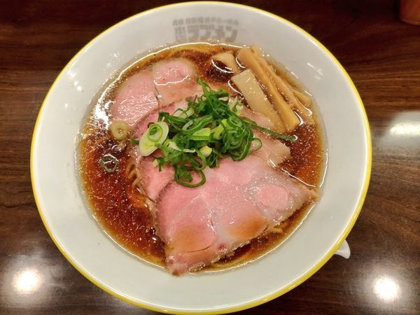 「期間限定 肉中華そば」@ラブメン 本店の写真