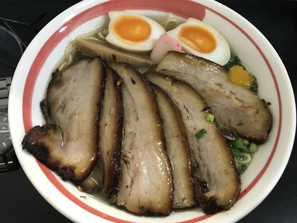「アゴ塩チャーシュー麺」@自家製麺SHINの写真