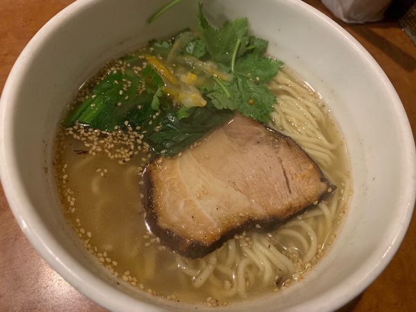 「特製しおらーめん780円」@本八幡だんちょうてーの写真