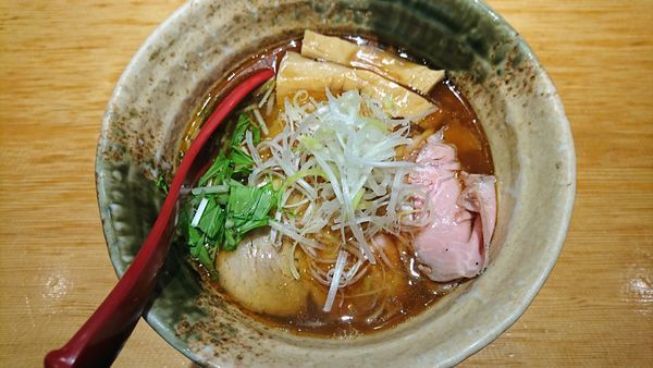 「焼きあご塩らー麺　８００円」@焼きあご塩らー麺 たかはし 新宿本店の写真
