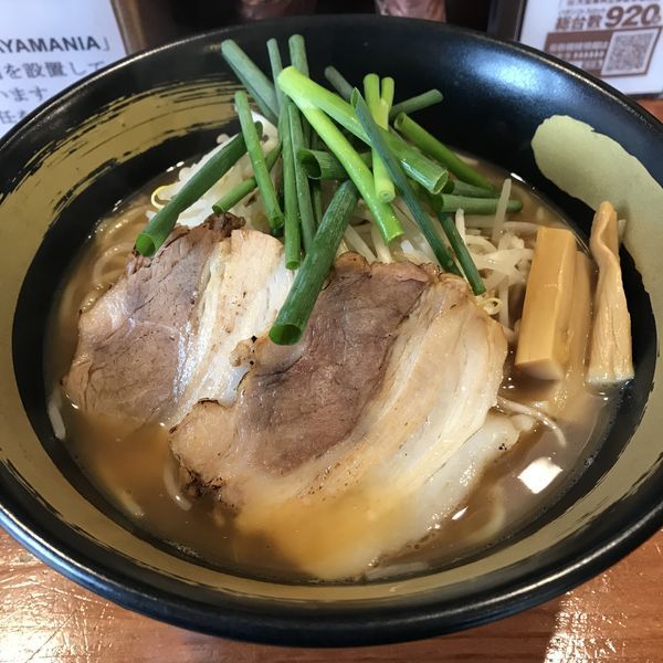 「ラーメン（￥780）※」@うまい肉と麺の店 ヨネ家の写真