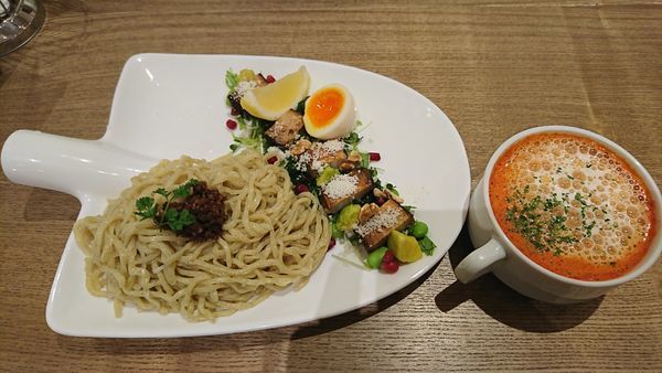 「エビとトマトのベジつけめん(990円)」@MENSHO SAN FRANCISCOの写真